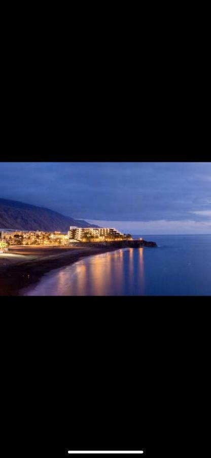 푸에르토나오스 Playa Nieves 아파트 외부 사진